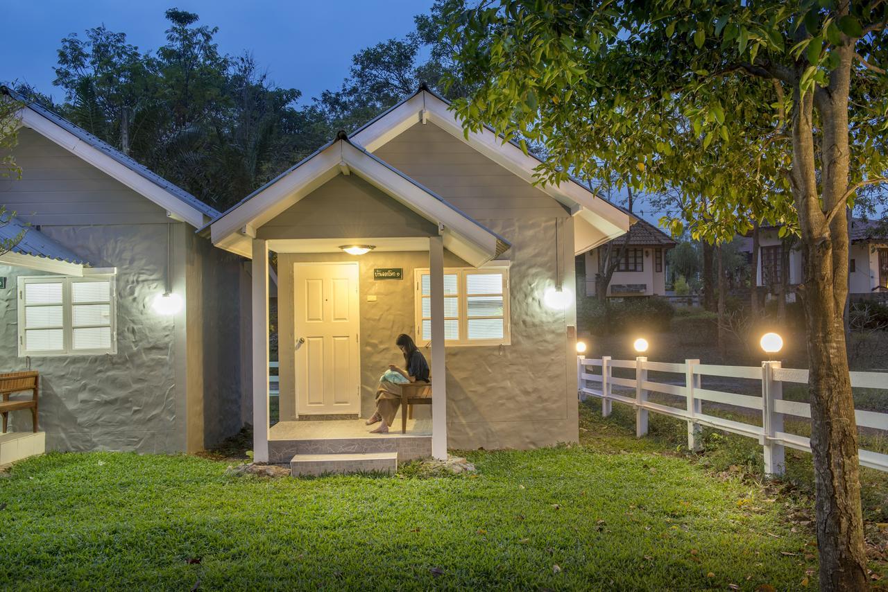 Ivy Cottage By Qiu Muak Lek Extérieur photo