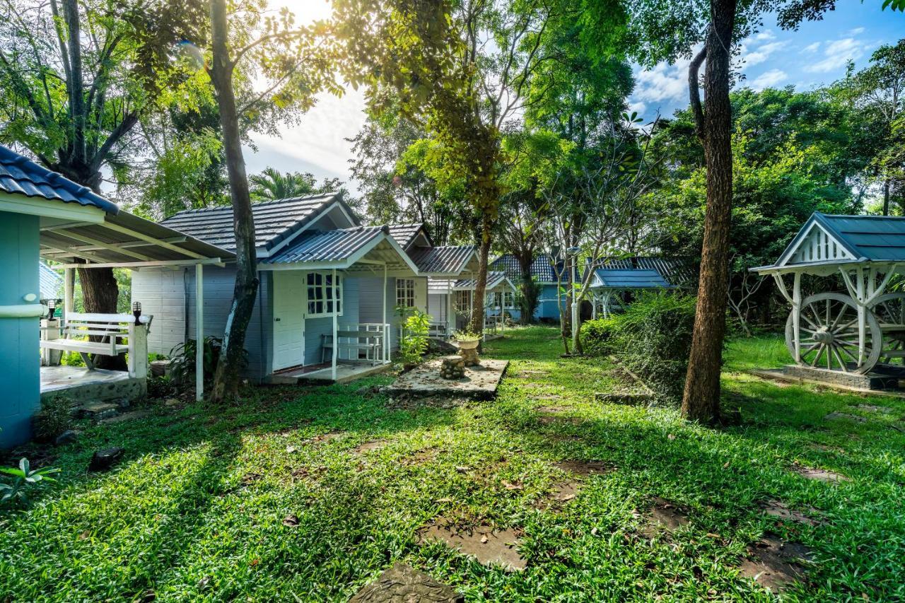 Ivy Cottage By Qiu Muak Lek Extérieur photo